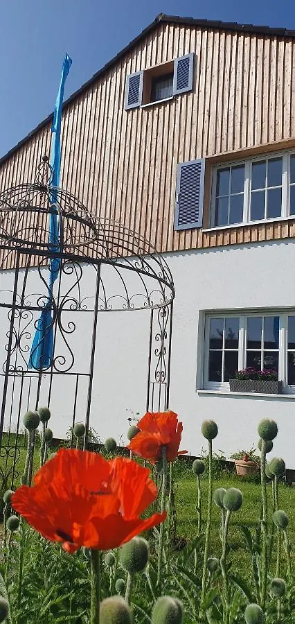 Haus Mit Stilvoller Ferienwohnung Und Tiny House Nahe Ammersee Fuer 2-6 Personen غيلتيندورف 0*,  ألمانيا